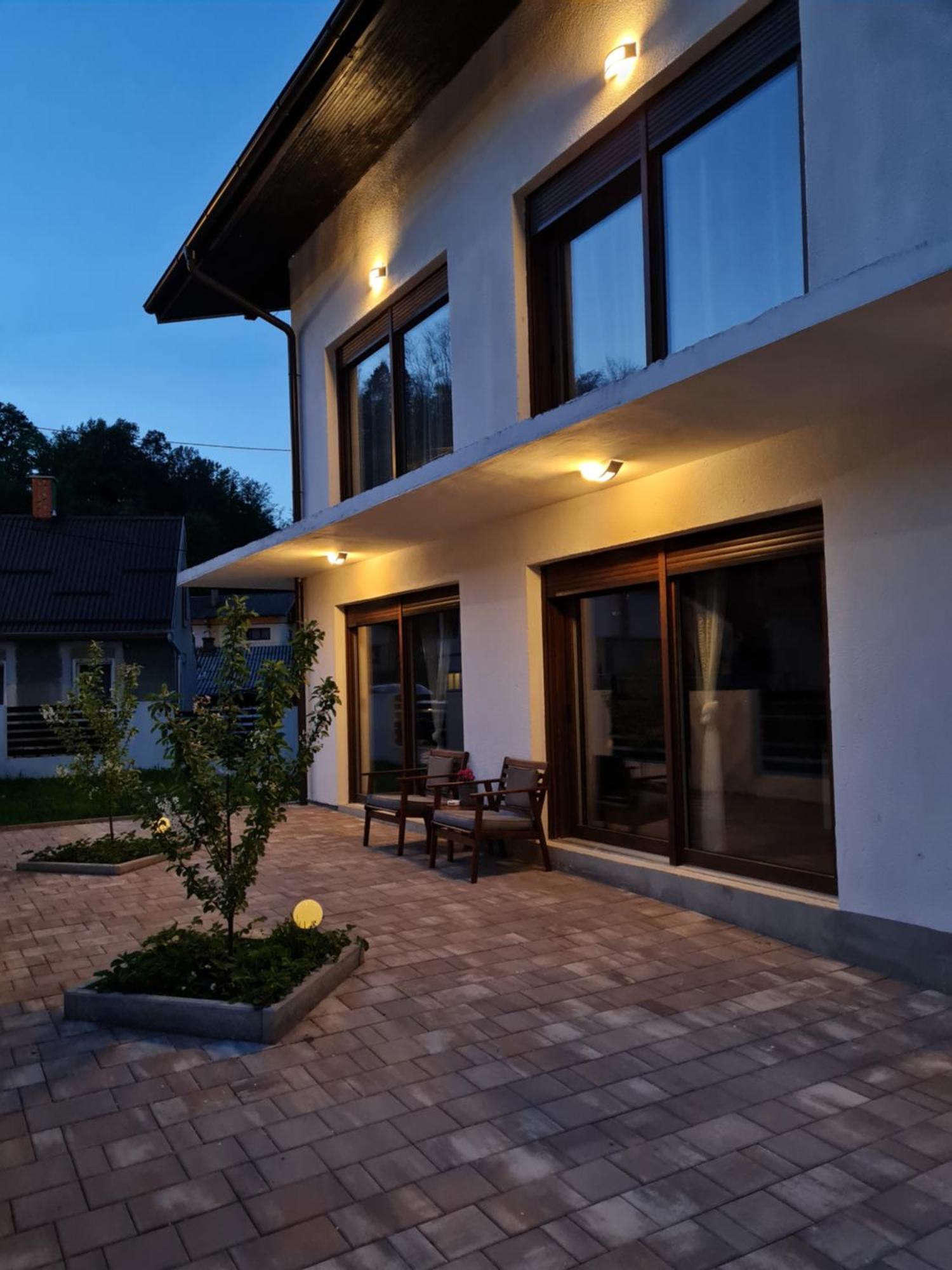 Old Town Road Apartman Károlyváros Kültér fotó