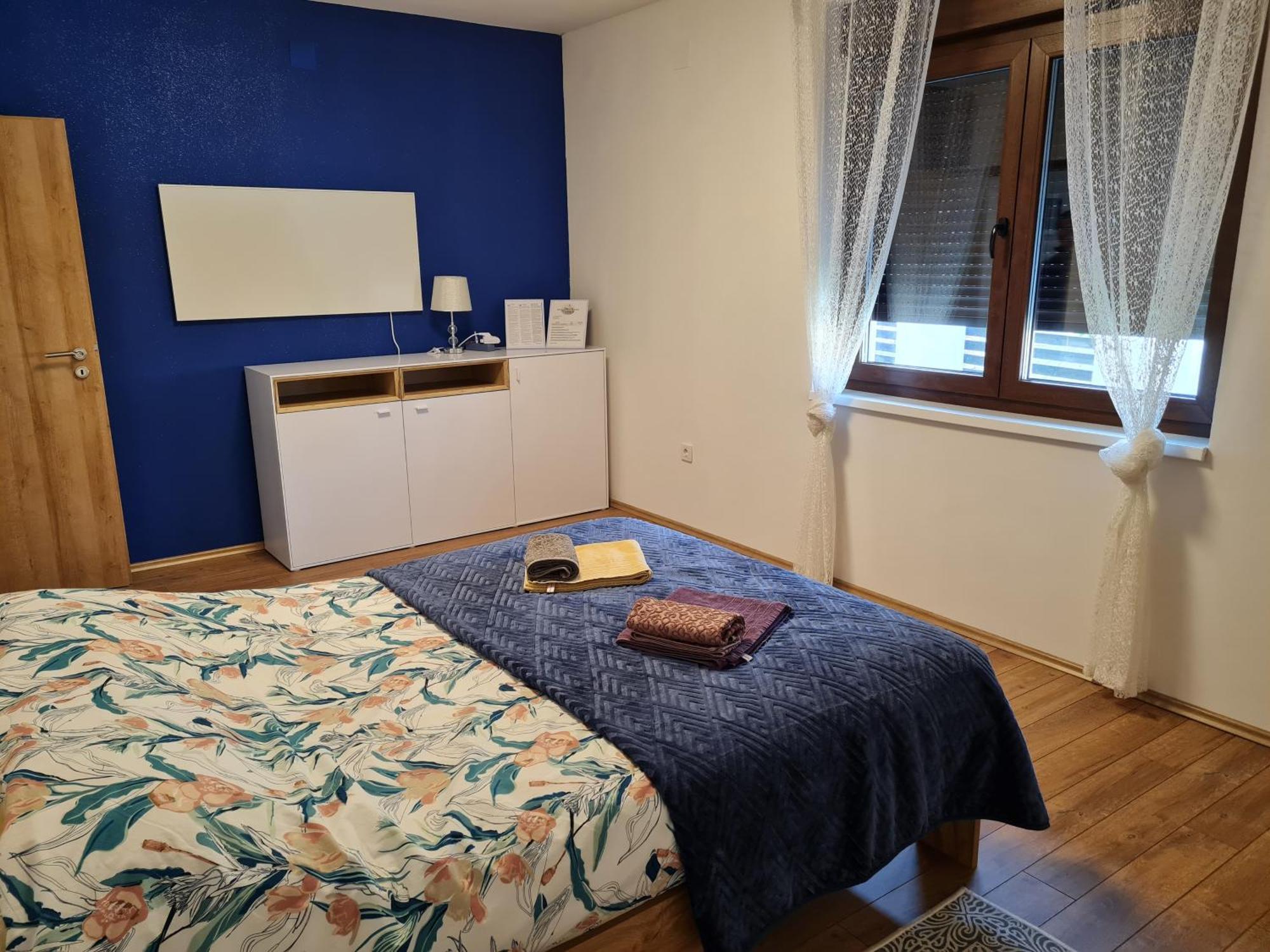 Old Town Road Apartman Károlyváros Kültér fotó